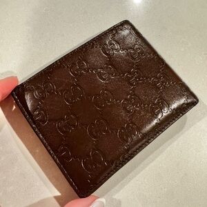 Authentic Gucci Men's Dark Brown Leather Bifold Wallet